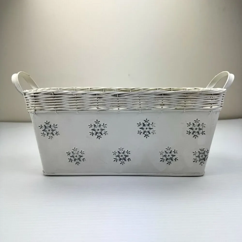 Wicker Woven Metal White Basket With Handles And Snowflakes